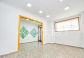 Local comercial
en venda
amb 159m² a Alacant, Calle Arturo foto