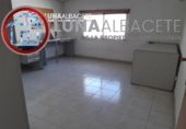 288m² entrepôt industriel pour vente à Albacete, dans le quartier de Industrie photo