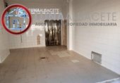288m² entrepôt industriel pour vente à Albacete, dans le quartier de Industrie photo