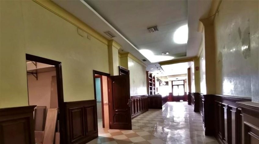 Local comercial