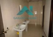 160m² locaux commerciaux pour vente à Cáceres, Calle Gran Bretaña photo