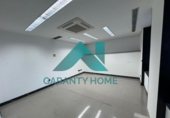 210m² locaux commerciaux pour vente à Cáceres, dans le quartier de La Madrila, avda. virgen de guadalupe photo