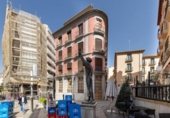 47m² offices for sale in Granada, in the area of The Manigua, Calle Lepanto photo
