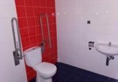 Local comercial
en venda
amb 200m² a Granada, a la zona de Ciutat Jardí, Calle Tirso de Molina foto