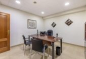 140m² office for sale in Granada, in the area of Doctors, Calle Doctor Gómez Román photo