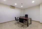 140m² office for sale in Granada, in the area of Doctors, Calle Doctor Gómez Román photo