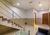 140m² office for sale in Granada, in the area of Doctors, Calle Doctor Gómez Román photo