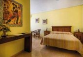 1286m² hôtel pour vente à Elche de la Sierra photo