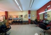 48m² salon de coiffure pour vente à Linares, travesia o'donnell, 23700 photo