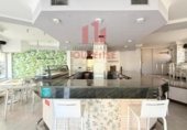 Cafetería en venta con 85m² en Orense, en la zona de Ourense, Rúa Valle Inclán foto