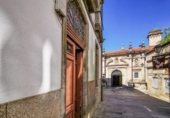 Edificio en venta con 410m² en Santiago de Compostela, en la zona de A Poza de Bar, Cantón de San Bieito foto
