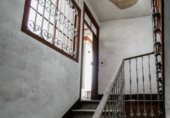 Edificio en venta con 410m² en Santiago de Compostela, en la zona de A Poza de Bar, Cantón de San Bieito foto