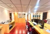 Oficina en venta con 141.6m² en Santander, El Sardinero foto