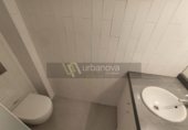 Local comercial en alquiler con 100m² en Logroño foto