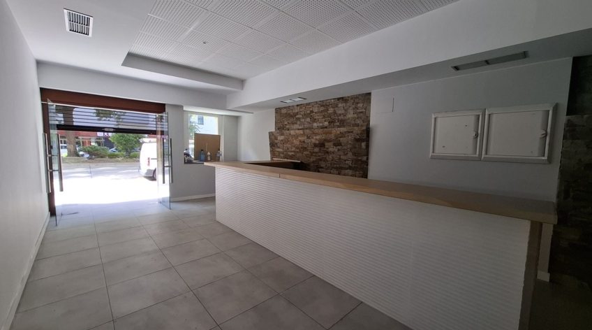 Local comercial