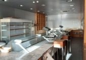 117m² commercial premises for sale in Llançà, Avinguda del Mestral photo