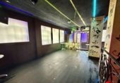 100m² bar for sale in Laredo photo