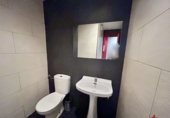 100m² bar for sale in Laredo photo