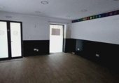 122m² locaux commerciaux pour vente à Cadix photo