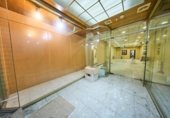 Local comercial en venta con 500m² en Granada, en la zona de Pajaritos, Calle Rector Marín Ocete foto