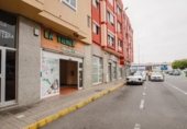 Local comercial en venta con 180m² en Arucas, Lugar Parque de las Flores foto