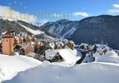 Hotel en venta con 2400m² en Viella, Carrer 1 foto