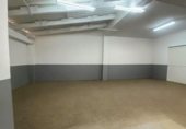 Local comercial en venta con 275m² en Canals, Plaza Mariano Benlliure foto