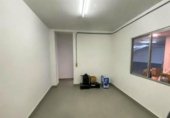 Local comercial en venta con 275m² en Canals, Plaza Mariano Benlliure foto