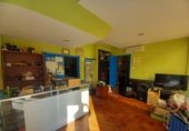 Local comercial en alquiler con 1061m² en Linares foto