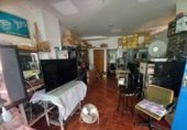 Local comercial en alquiler con 1061m² en Linares foto