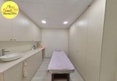 Local comercial en traspaso con 88m² en Gerona foto