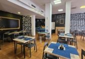 Local comercial
en lloguer
amb 325m² a Castelló de la Plana, Avenida Hermanos Bou foto