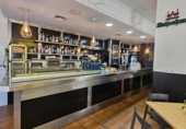 Local comercial
en lloguer
amb 325m² a Castelló de la Plana, Avenida Hermanos Bou foto
