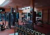 1556m² gym for sale in Logroño, Calle Siete Infantes photo