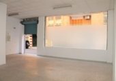 Local comercial en venta con 142m² en Motril, Avenida Pío XII foto