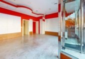 Local comercial en venta con 40m² en Córdoba, Calle de María Montessori foto