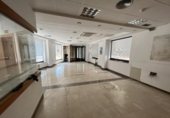 Local comercial en venta con 122m² en Motril, Calle Carrizo foto