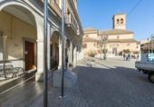 Local comercial en venta con 115m² en Albolote, Avenida Reyes Católicos foto