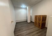 83m² salon de coiffure pour vente à Sabadell, Carrer de Folch i Torres photo