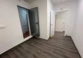83m² salon de coiffure pour vente à Sabadell, Carrer de Folch i Torres photo