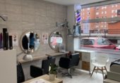 48m² salon de coiffure pour vente à Oviède, dans le quartier de La Corredoria photo