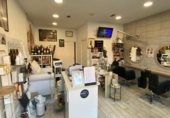 48m² salon de coiffure pour vente à Oviède, dans le quartier de La Corredoria photo