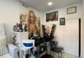 48m² salon de coiffure pour vente à Oviède, dans le quartier de La Corredoria photo