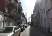 87m² commercial premises for sale in Canovelles, Carrer Sant Jordi photo