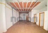 87m² commercial premises for sale in Canovelles, Carrer Sant Jordi photo