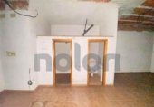 87m² commercial premises for sale in Canovelles, Carrer Sant Jordi photo