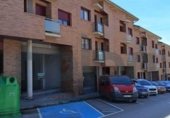 101m² commercial premises for sale in Roda de Ter, Carrer Joan Maragall photo