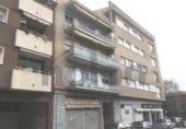 Local comercial en venta con 91m² en Tarrasa, Carrer de Violinista Vellsolà foto