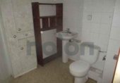 Local comercial en venta con 91m² en Tarrasa, Carrer de Violinista Vellsolà foto