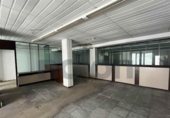 Local comercial en venta con 260m² en Montcada i Reixac, Carrer de la Bateria foto